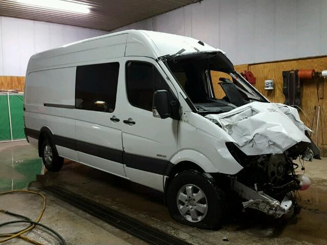 8BTPE8CD9GE129776 - 2016 MERCEDES-BENZ SPRINTER 2 WHITE photo 1