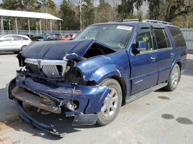 5LMFU28585LJ17155 - 2005 LINCOLN NAVIGATOR BLUE photo 2