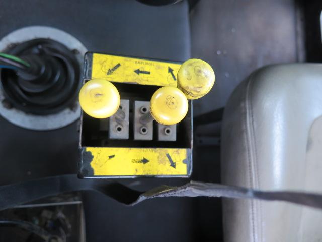 1FVXAMCG45DV26048 - 2005 FREIGHTLINER CONVENTION BLACK photo 10