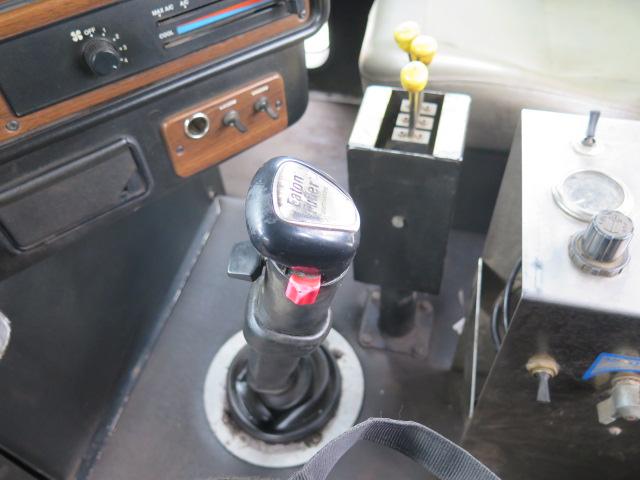 1FVXAMCG45DV26048 - 2005 FREIGHTLINER CONVENTION BLACK photo 9