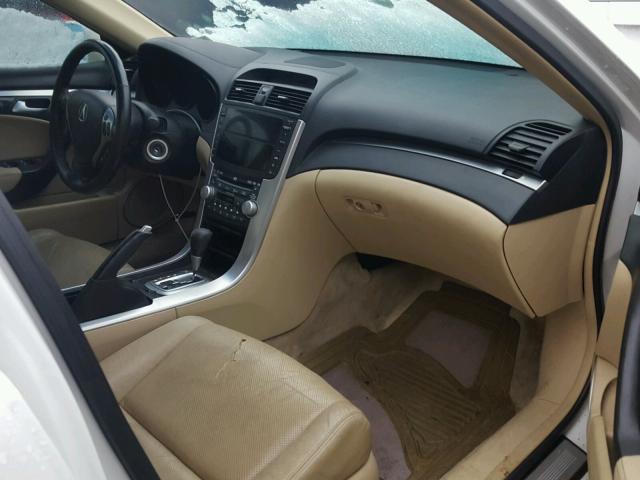 19UUA66248A019703 - 2008 ACURA TL WHITE photo 5