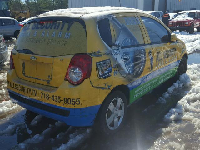 KL1TD66EX9B630480 - 2009 CHEVROLET AVEO LS TWO TONE photo 4