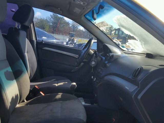 KL1TD66EX9B630480 - 2009 CHEVROLET AVEO LS TWO TONE photo 5