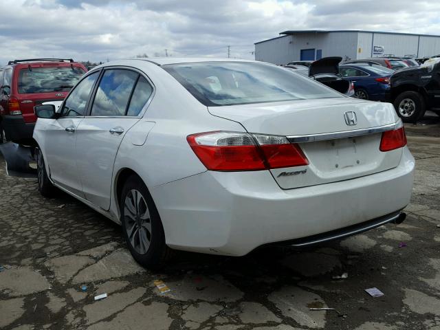 1HGCR2F36EA210590 - 2014 HONDA ACCORD LX WHITE photo 3