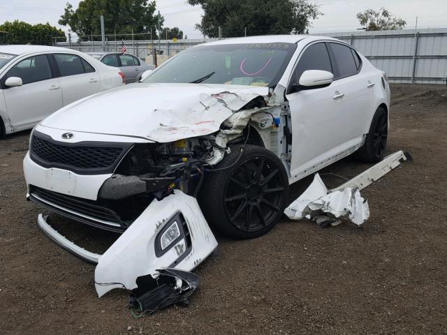 KNAGM4AD2F5078669 - 2015 KIA OPTIMA HYB WHITE photo 2