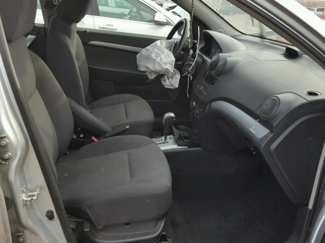 KL1TD5DE1BB138908 - 2011 CHEVROLET AVEO LS SILVER photo 5