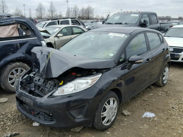 3FADP4EJ7DM129920 - 2013 FORD FIESTA SE BLACK photo 2