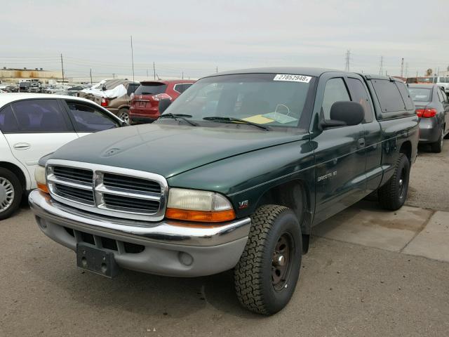 1B7GL22X4YS752098 - 2000 DODGE DAKOTA GREEN photo 2