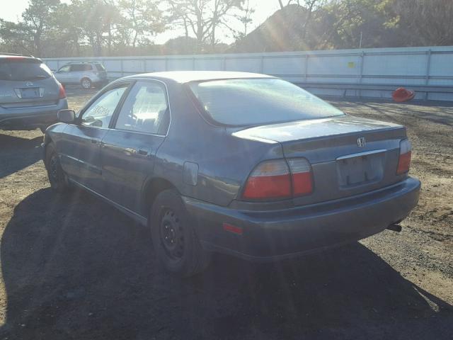 1HGCD5639TA301169 - 1996 HONDA ACCORD LX GREEN photo 3