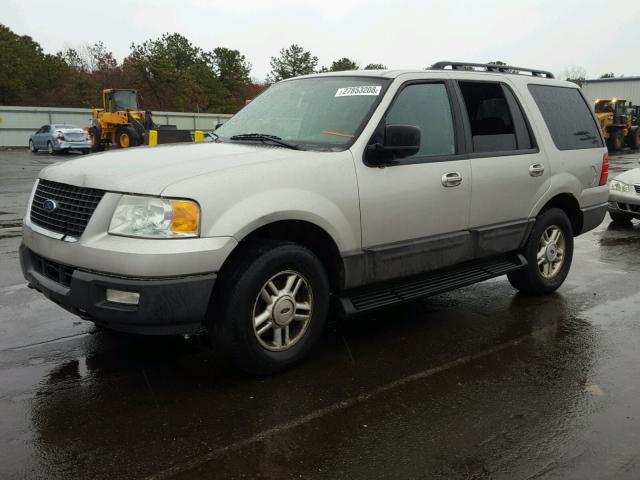 1FMPU16506LA13300 - 2006 FORD EXPEDITION SILVER photo 2