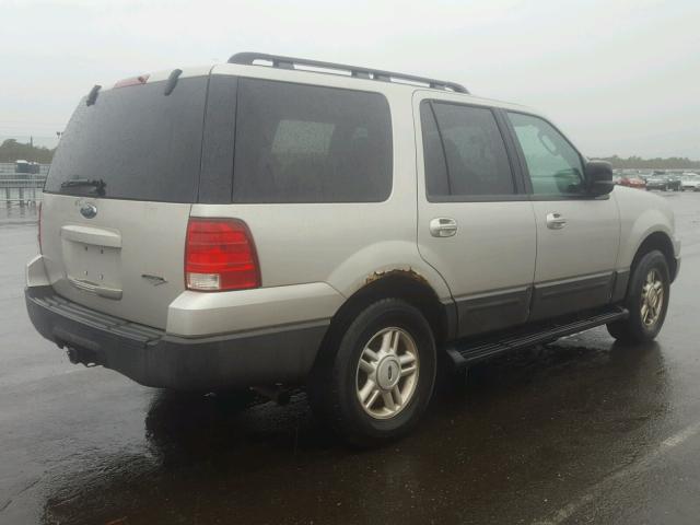 1FMPU16506LA13300 - 2006 FORD EXPEDITION SILVER photo 4