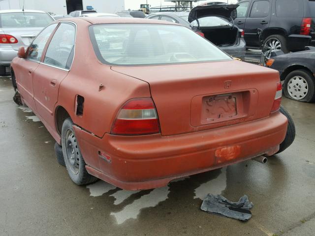 JHMCD5639RC080781 - 1994 HONDA ACCORD LX RED photo 3