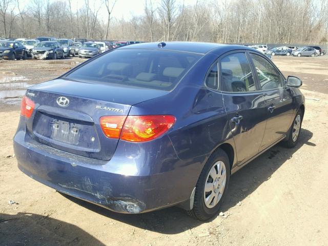 KMHDU46D28U460817 - 2008 HYUNDAI ELANTRA GL BLUE photo 4