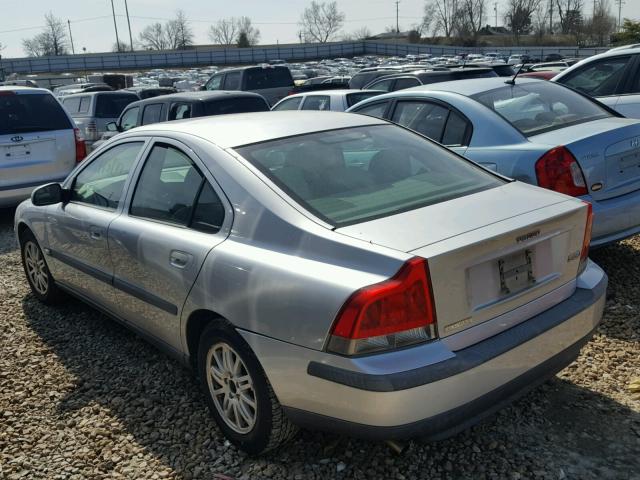 YV1RS61T832278712 - 2003 VOLVO S60 SILVER photo 3