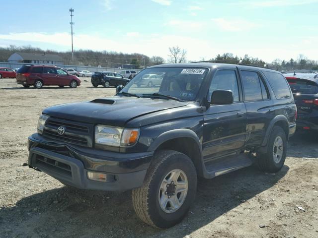 JT3HN86R9X0202214 - 1999 TOYOTA 4RUNNER SR BLACK photo 2