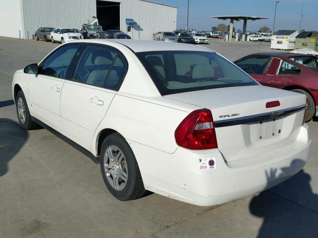 1G1ZS58F18F100777 - 2008 CHEVROLET MALIBU LS WHITE photo 3