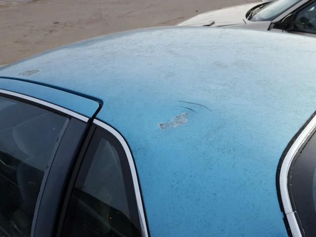 1C3XU4132NF169772 - 1992 CHRYSLER LEBARON 蓝色 照片 9