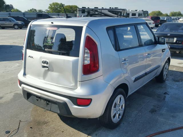 KNDJT2A55C7388159 - 2012 KIA SOUL SILVER photo 4