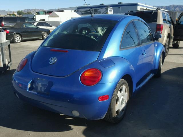 3VWCC21C6XM423212 - 1999 VOLKSWAGEN NEW BEETLE 蓝色 照片 4