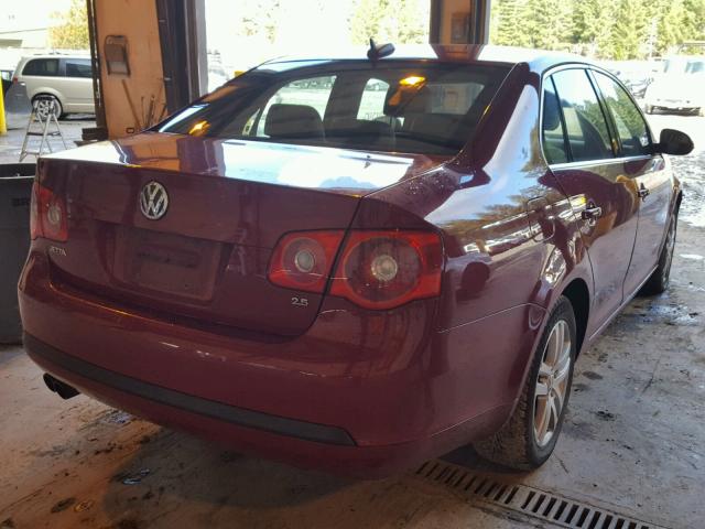 3VWSF81K76M651716 - 2006 VOLKSWAGEN JETTA 2.5 RED photo 4