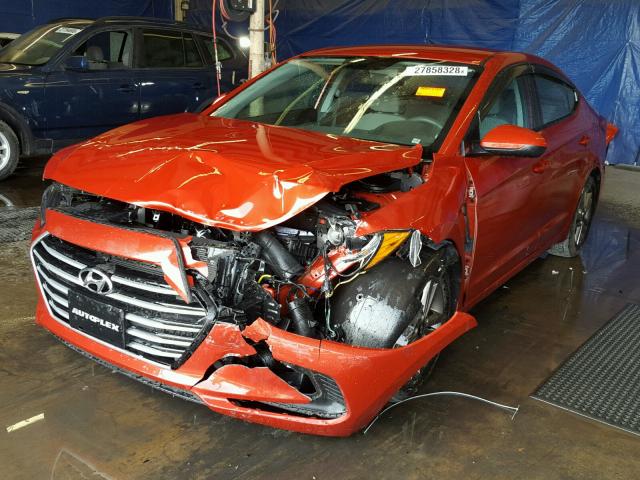 5NPD84LF9HH118998 - 2017 HYUNDAI ELANTRA SE RED photo 2