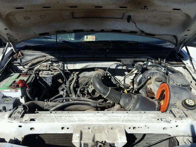 1FTRF17233NA78265 - 2003 FORD F150 WHITE photo 7