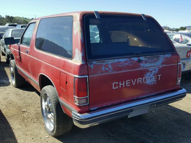 1GNCT18R3J8172546 - 1988 CHEVROLET BLAZER S10 RED photo 3