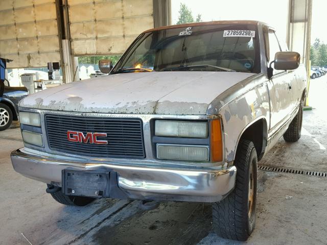 2GTEK19K3P1504373 - 1993 GMC SIERRA K15 WHITE photo 2