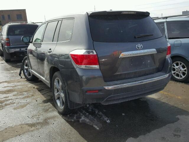 5TDZA3EHXBS017151 - 2011 TOYOTA HIGHLANDER CHARCOAL photo 3