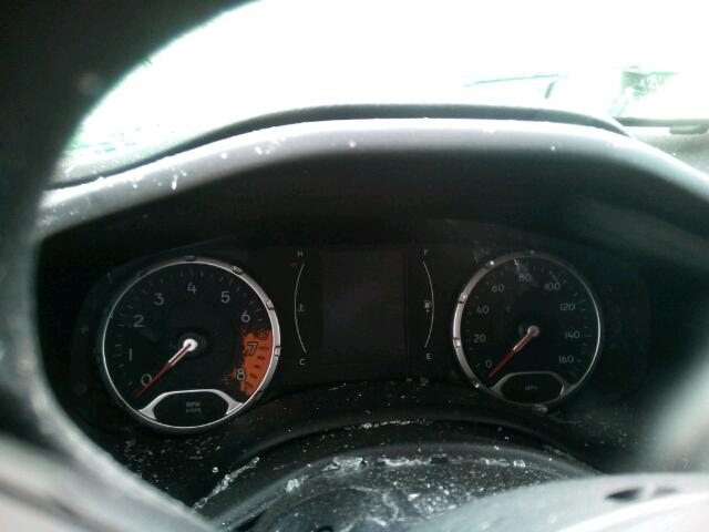 ZACCJBAT7FPC38834 - 2015 JEEP RENEGADE S შავი ფოტო 8