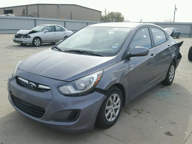 KMHCT4AE6EU621700 - 2014 HYUNDAI ACCENT GLS GRAY photo 2