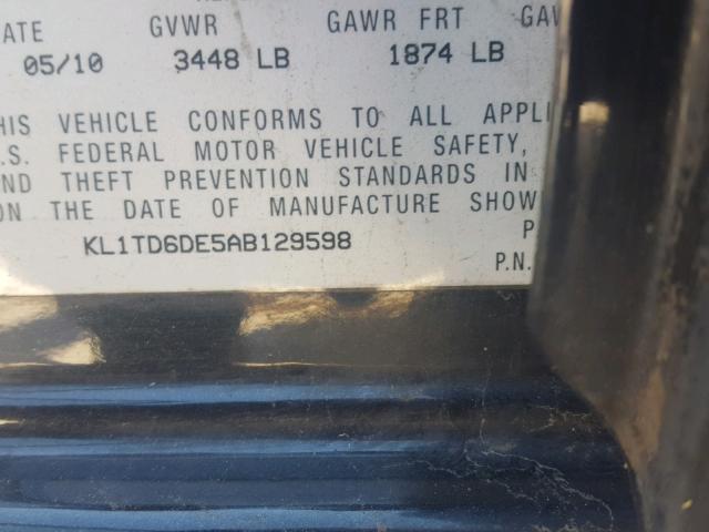 KL1TD6DE5AB129598 - 2010 CHEVROLET AVEO LS BLACK photo 10