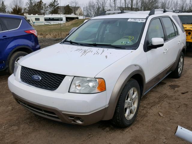 1FMDK05126GA41772 - 2006 FORD FREESTYLE WHITE photo 2