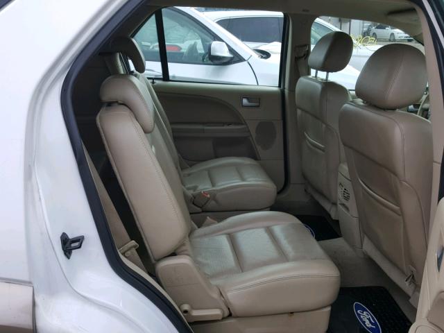 1FMDK05126GA41772 - 2006 FORD FREESTYLE WHITE photo 6