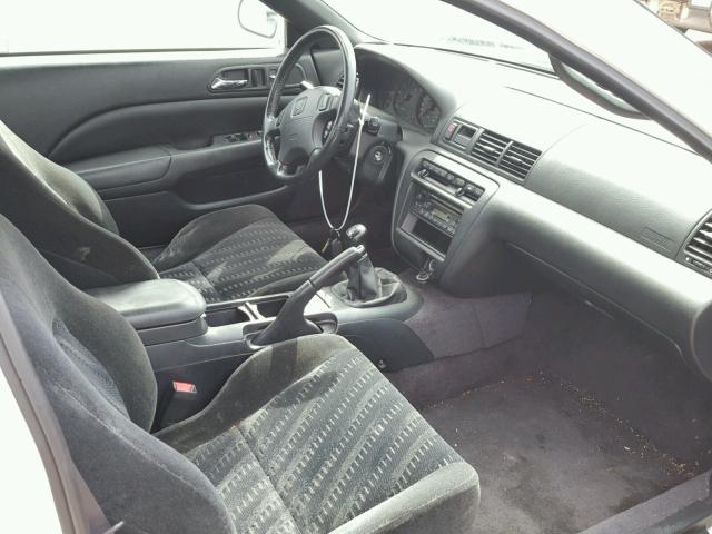 JHMBB61461C001367 - 2001 HONDA PRELUDE WHITE photo 5