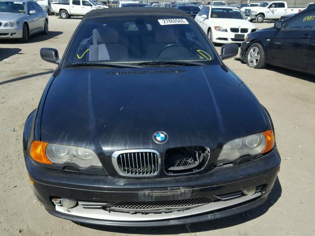 WBABS53473JU98918 - 2003 BMW 330 CI BLACK photo 9