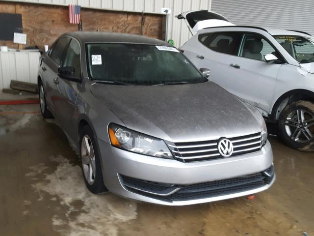 1VWBP7A32EC005502 - 2014 VOLKSWAGEN PASSAT SE SILVER photo 1