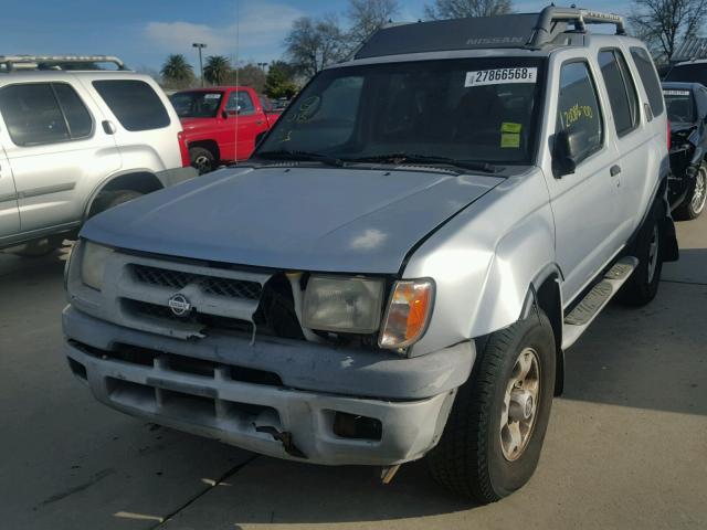 5N1ED28YXYC538565 - 2000 NISSAN XTERRA XE SILVER photo 2