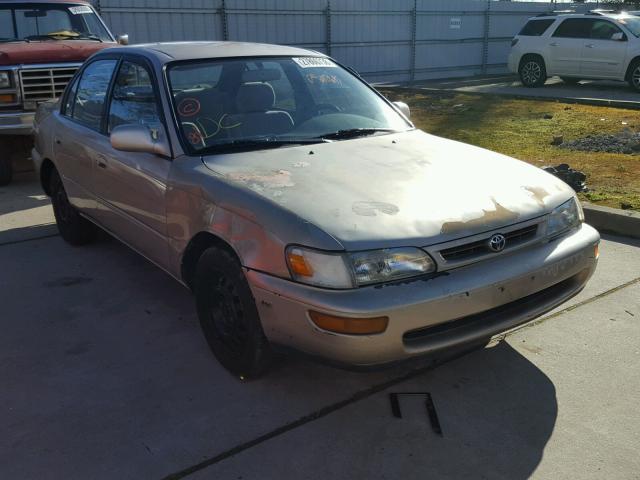 2T1BB02E2VC186732 - 1997 TOYOTA COROLLA DX GOLD photo 1