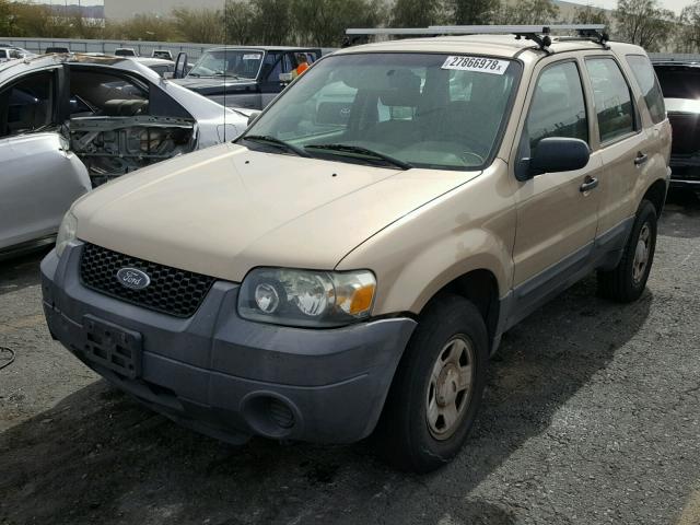 1FMYU02Z57KA77850 - 2007 FORD ESCAPE XLS BROWN photo 2