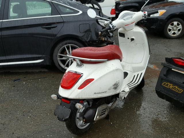 ZAPC536B1F5100305 - 2015 VESPA PRIMAVERA WHITE photo 4