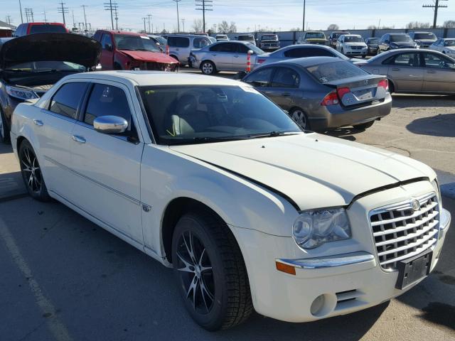 2C3KA63H56H464470 - 2006 CHRYSLER 300C CREAM photo 1