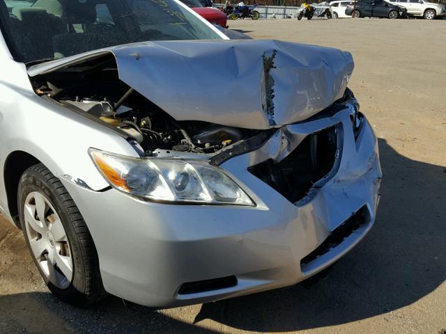 4T1BE46K19U336428 - 2009 TOYOTA CAMRY BASE SILVER photo 9