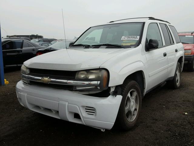 1GNDT13S382180769 - 2008 CHEVROLET TRAILBLAZE WHITE photo 2