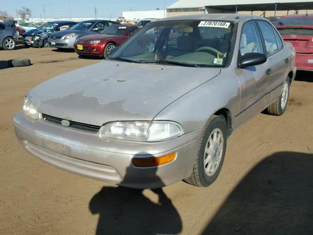 1Y1SK5289SZ002147 - 1995 GEO PRIZM LSI GOLD photo 2