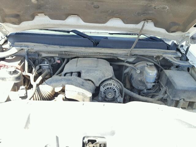 1GTEC14C69Z900370 - 2009 GMC SIERRA C15 WHITE photo 7