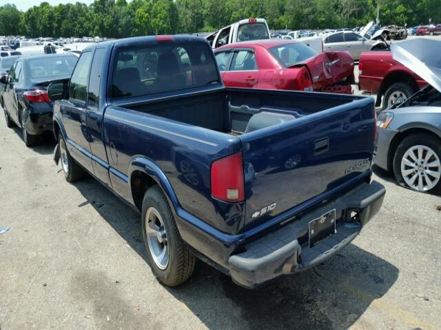 1GCCS19W628238086 - 2002 CHEVROLET S TRUCK BLUE photo 3