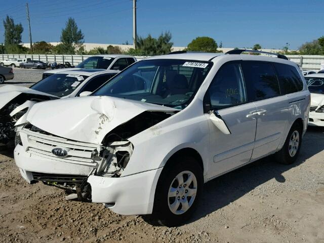 KNDMB233496316055 - 2009 KIA SEDONA EX WHITE photo 2