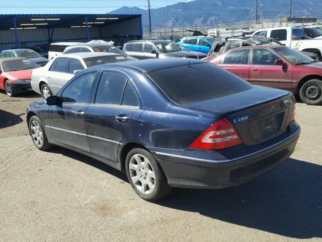 WDBRF54HX6A846043 - 2006 MERCEDES-BENZ C GENERATI BLUE photo 3