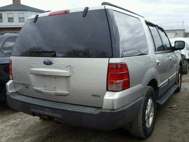 1FMPU16585LA56815 - 2005 FORD EXPEDITION GRAY photo 4